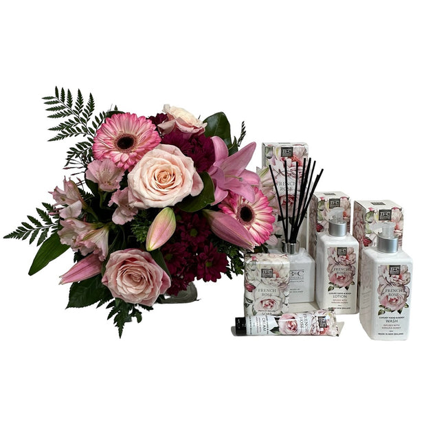 Perfect Pink Bouquet with Banks & Co